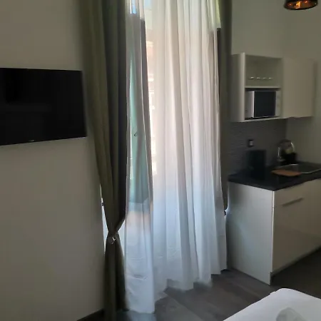 Elin'S Rooms In Center Pula Exterior foto